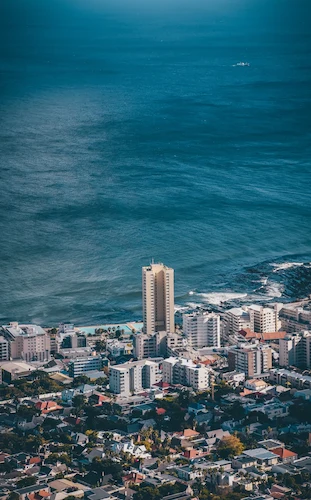 city-aerial-view-ocean-vue-aerienne-ville-ocean